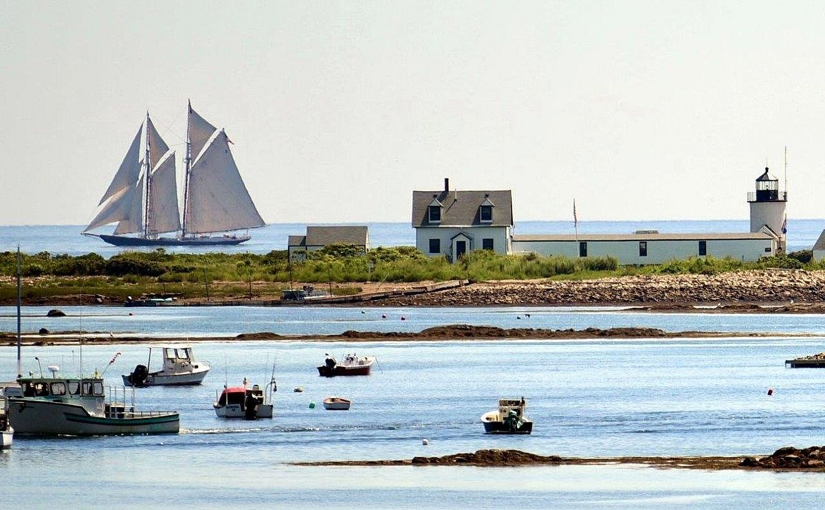 A Reminder of Our Past, the 142’ Schooner Columbia Passes Goat Island: Photo by Robert Dennis