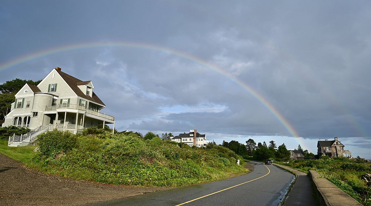 Rainbow Over Ocean Avenue: Photo by Robert Dennis