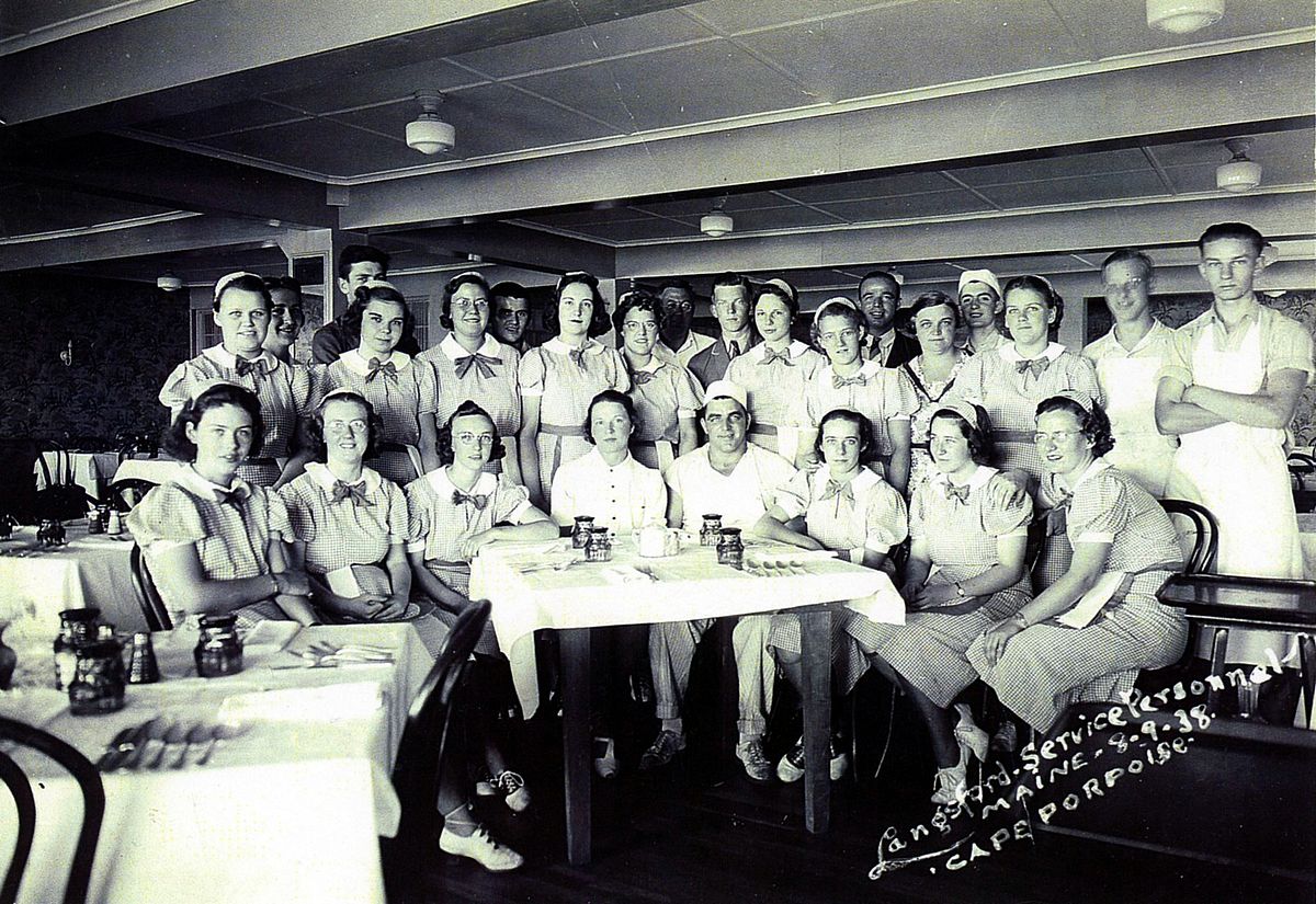 The Langsford House Crew (Charles M. Bradbury standing on far right) 1938