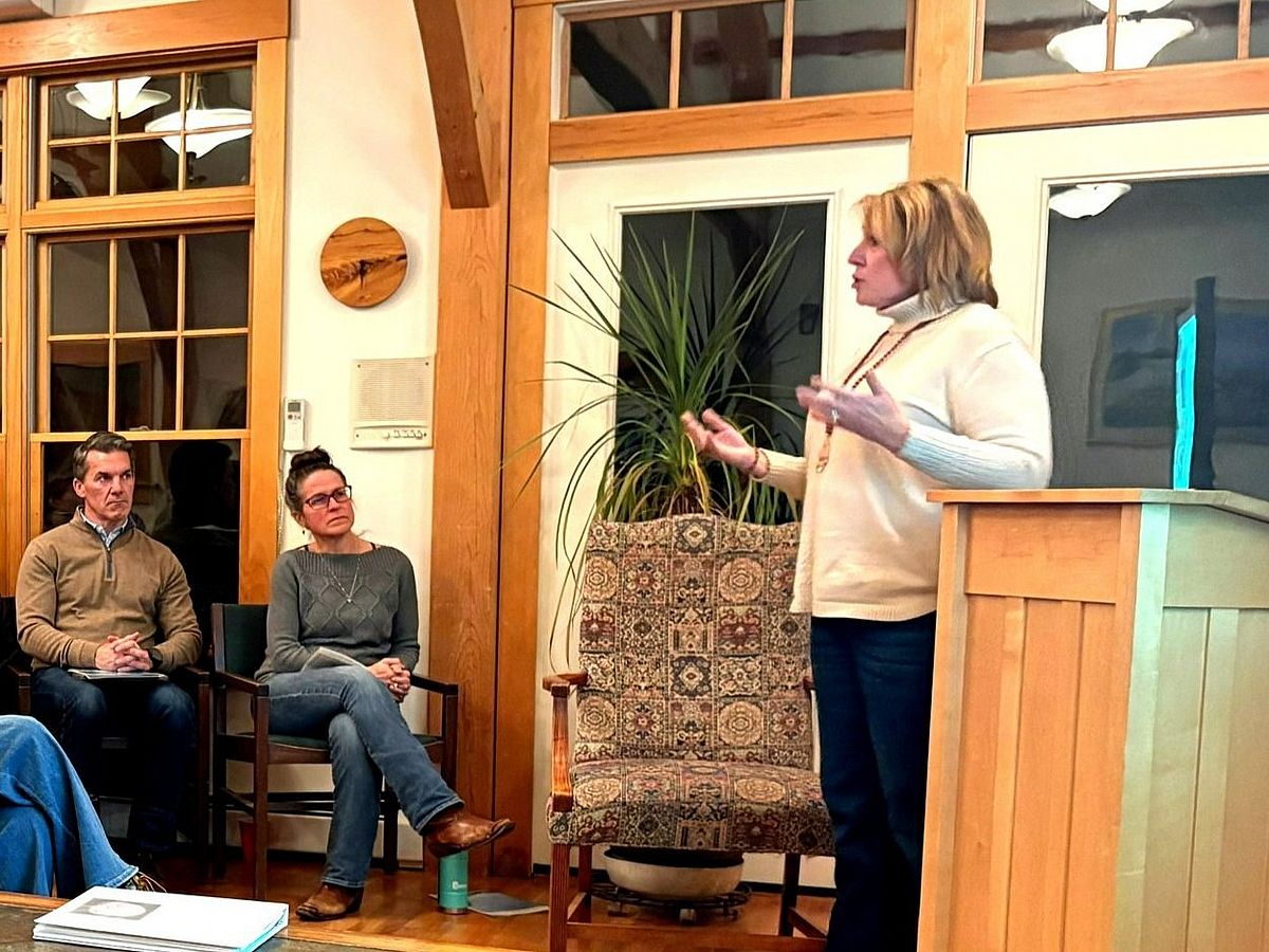 Presented by Leia Lowery, Executive Director of The Climate Initiative