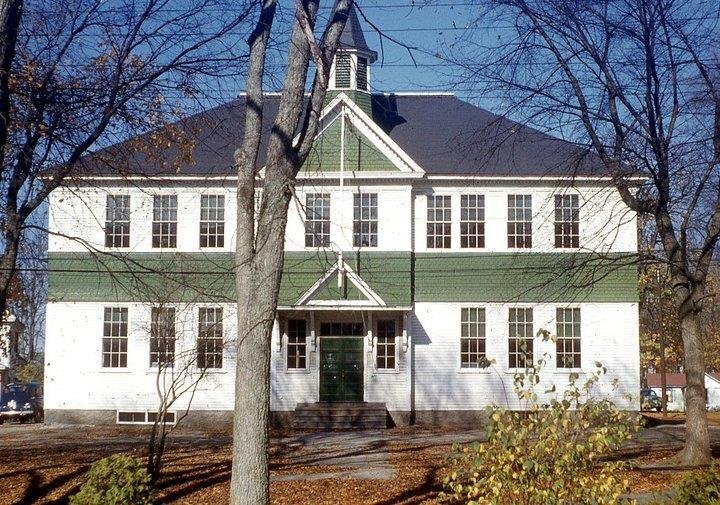 Kennebunkport High School on Elm Street